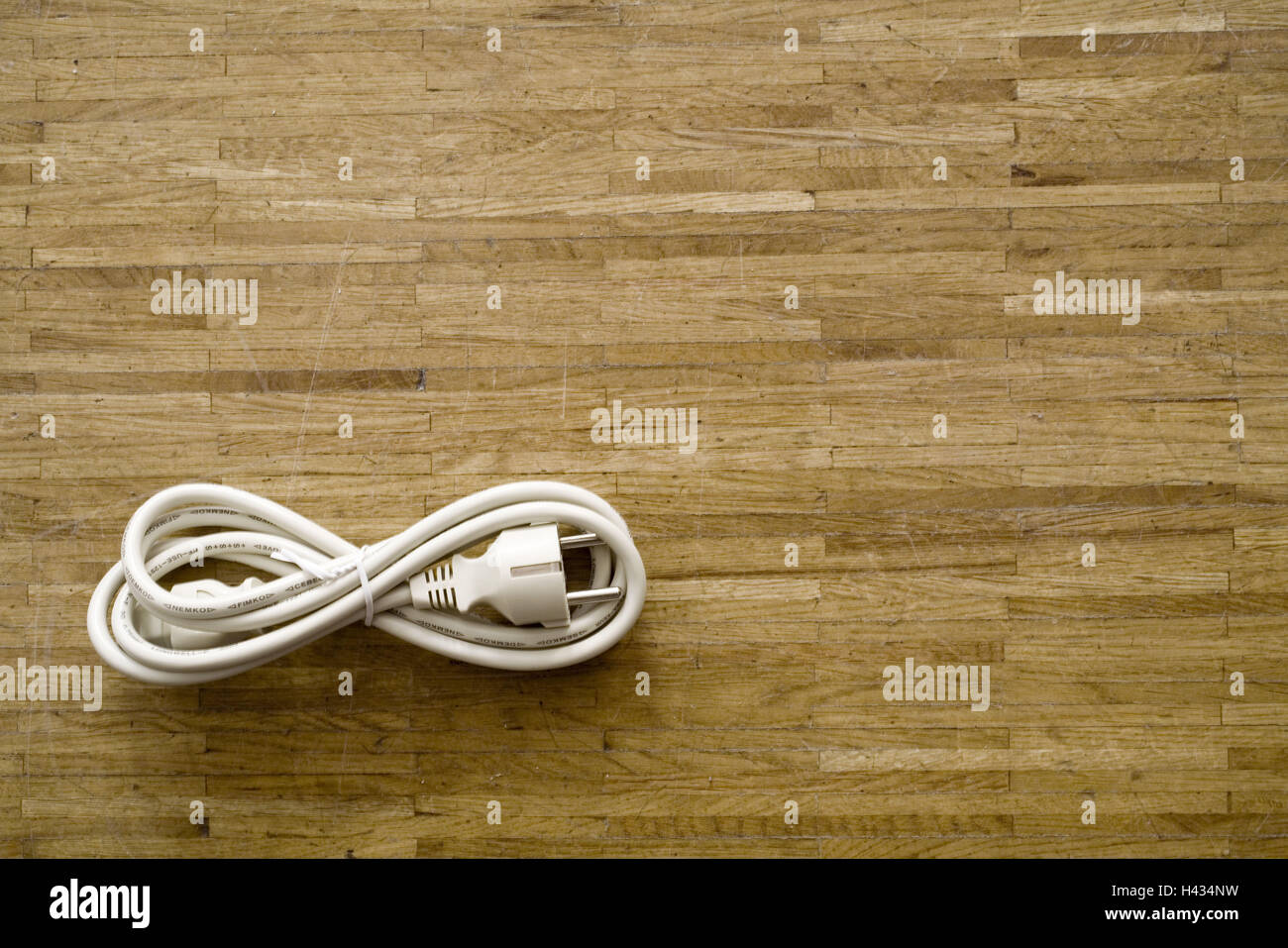 Wood Floor Extension Cables Floor Rolled Up Wood Ground Cables