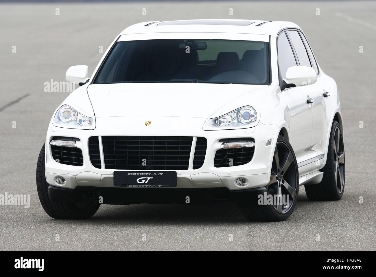 Gemballa Cayenne GT, white, front view, Stock Photo