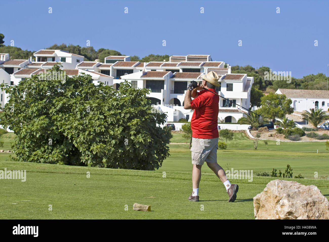 Spain, the Balearic Islands, island Menorca, Son park golf course, Green, golfer, punt, no model release, Stock Photo