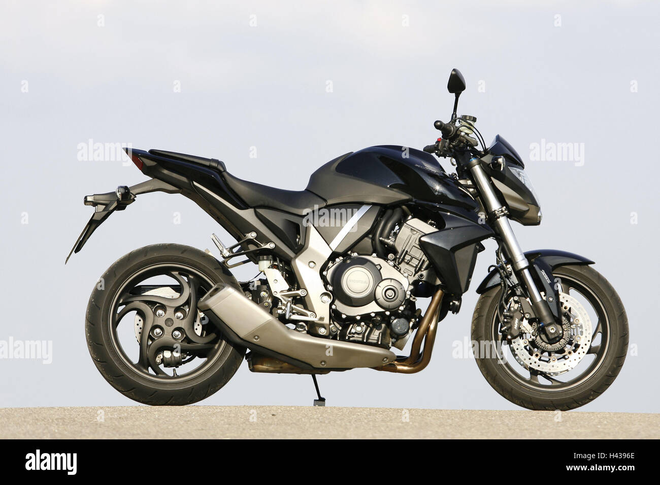 Motorcycle, Honda CB 1000R, side view, two-wheeled vehicle, Honda, cut out, motorcycle driving, leisure time, hobby, speed, design motorcycle, Stock Photo