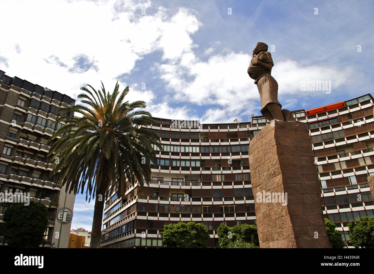 Spain, Canary islands, grain Canaria, Reading Plamas, plaza Espana, monumental sculpture 'Actividades Primitivas Canarias', artist Loiu Montull, Stock Photo