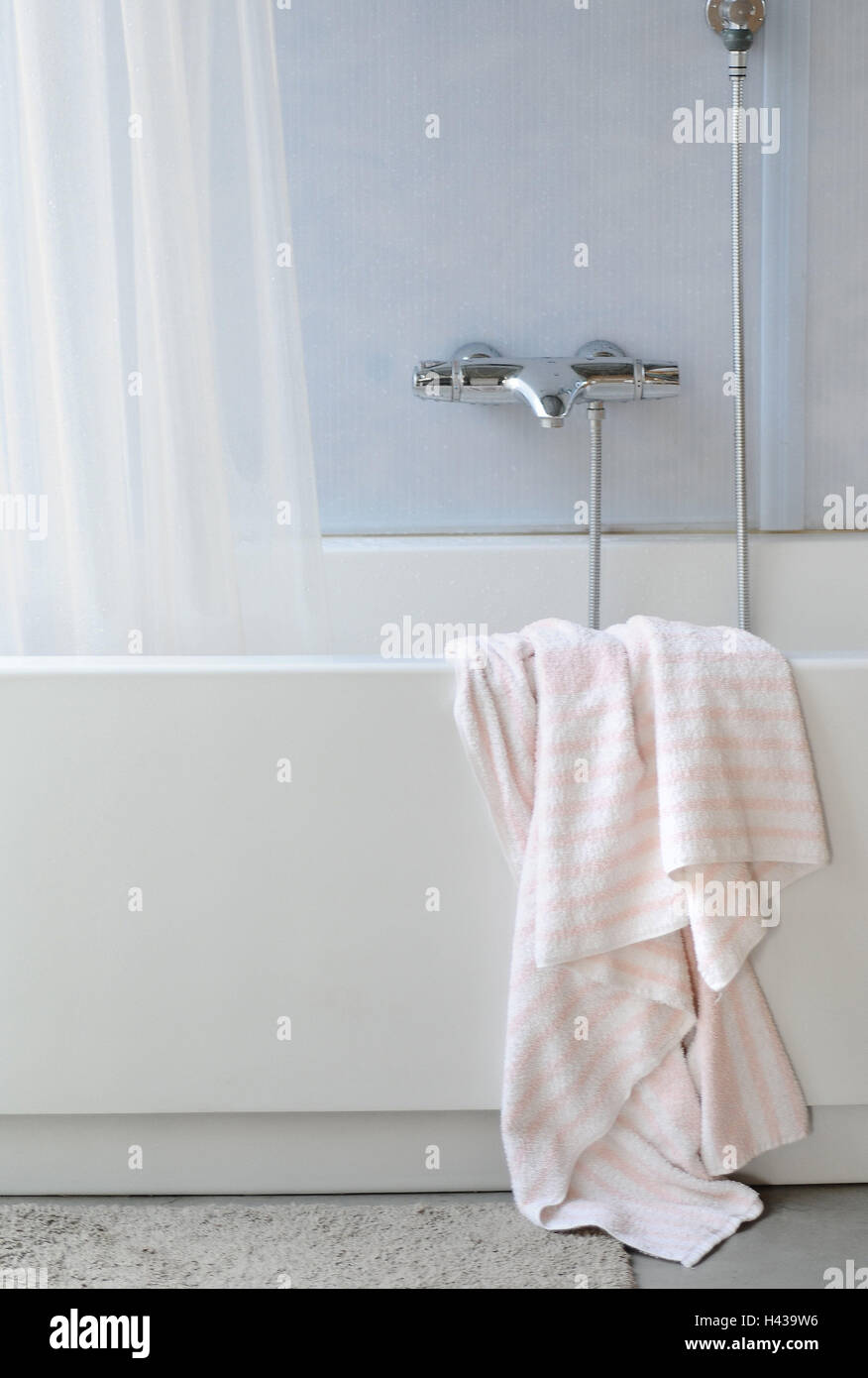 bathroom, bathtub, towel, detail, bathroom fitting Stock Photo Alamy