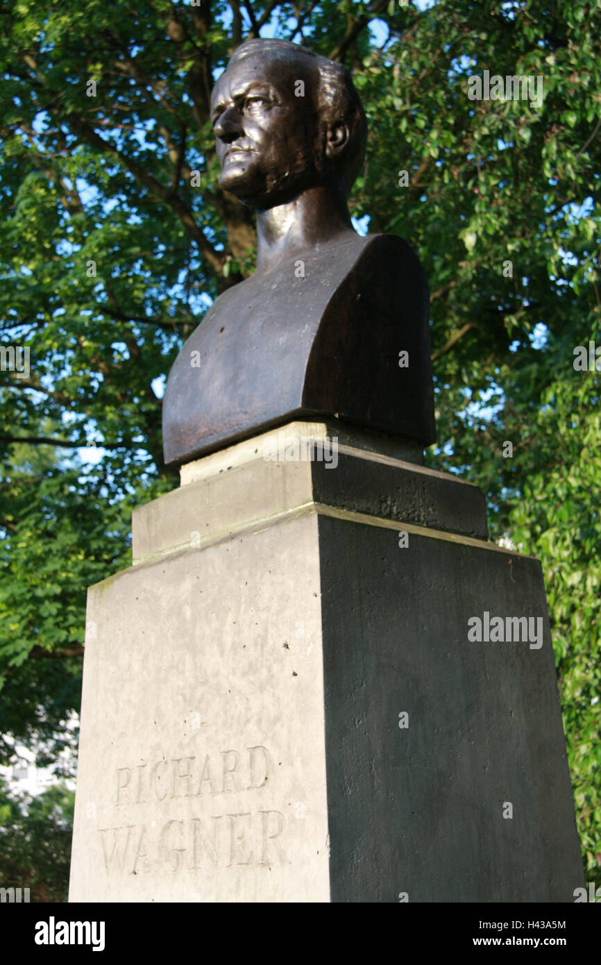 Leipzig germany bronze bust of richard wagner hi-res stock photography