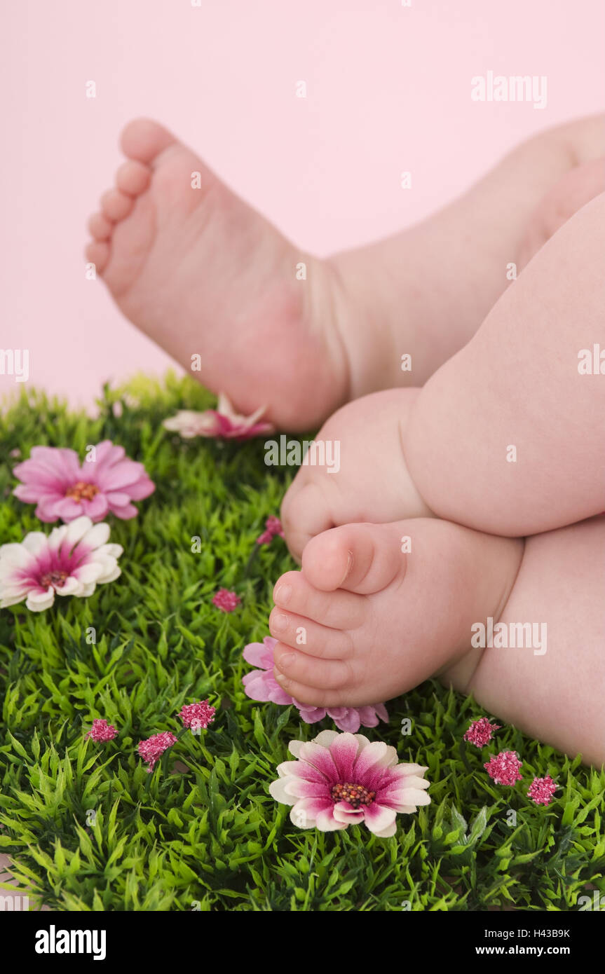 Dekowiese, baby feet, baby hand, Stock Photo