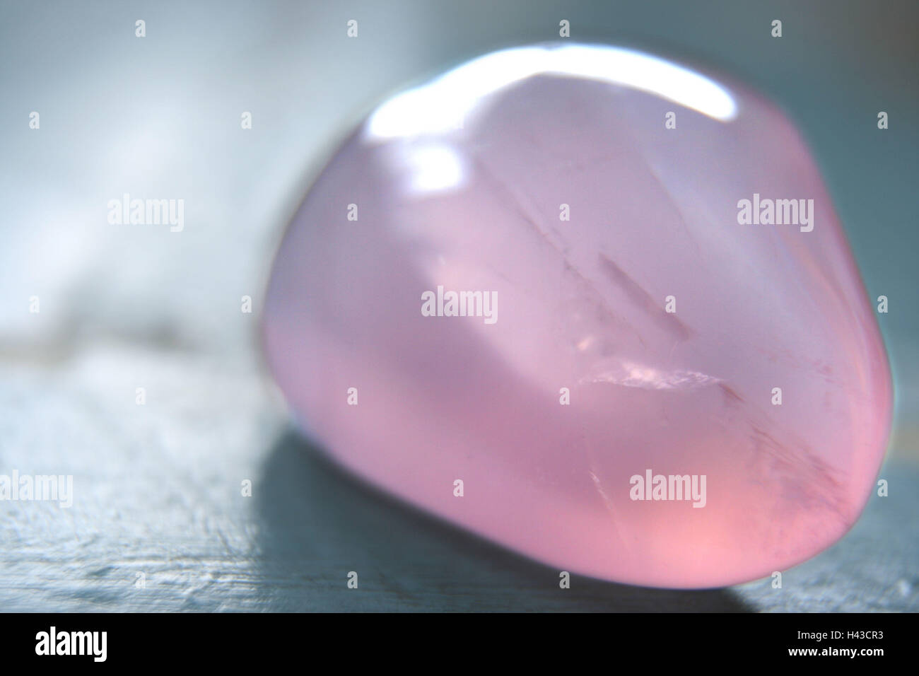 Rose Quartz High Resolution Stock Photography and Images - Alamy