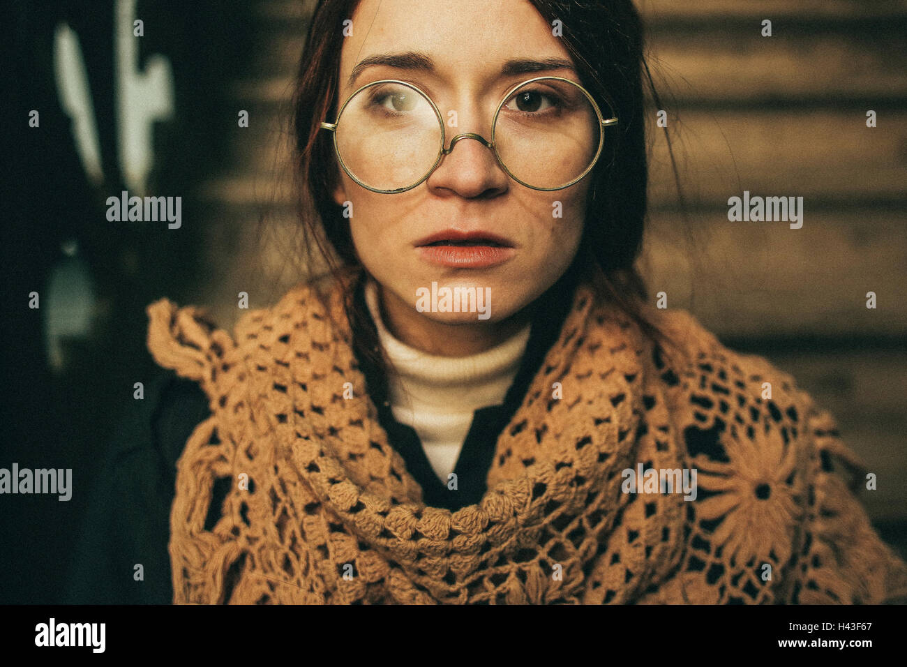 Woman wearing round glasses hi-res stock photography and images - Alamy