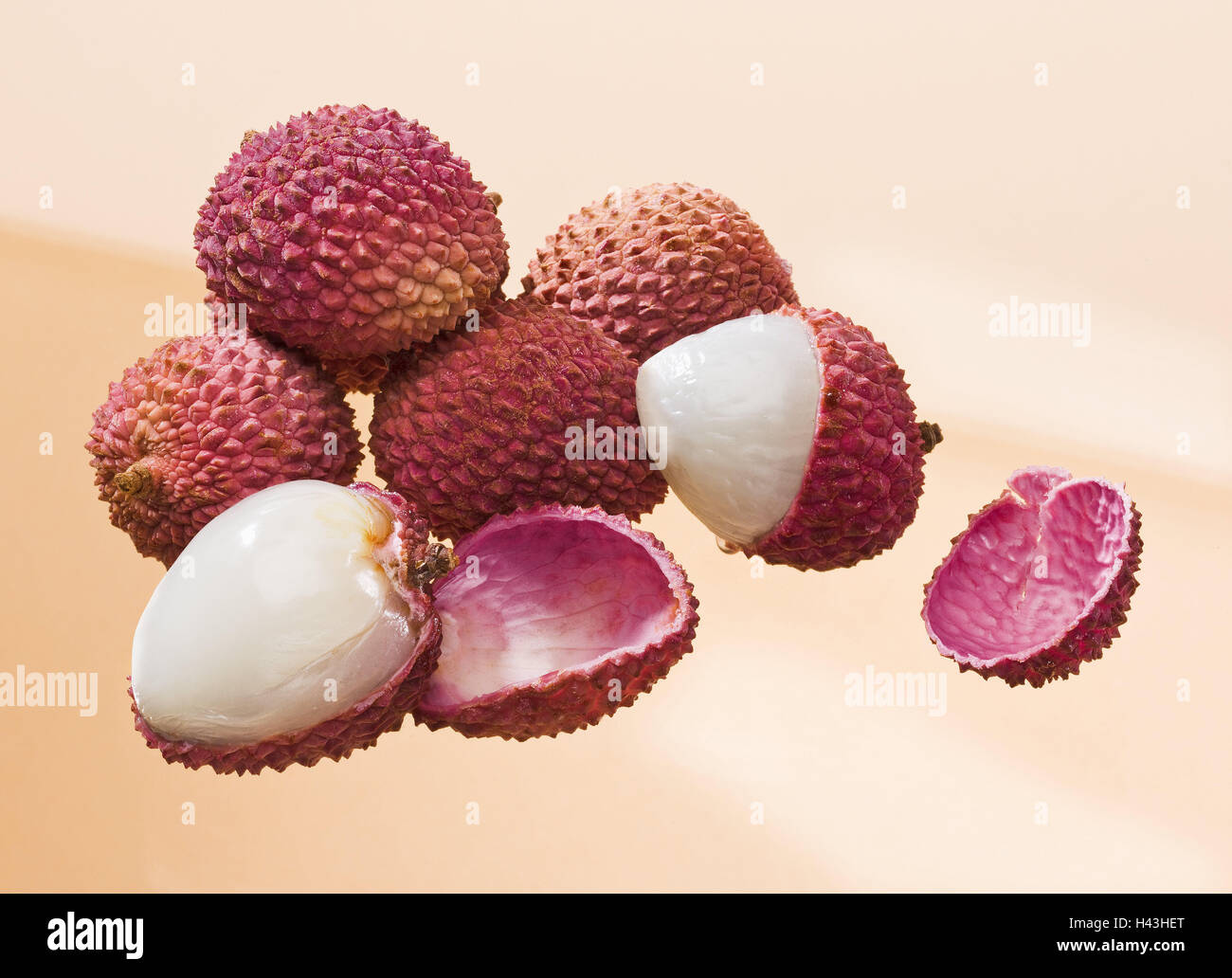 Litchi, completely, opened, tropical fruits, fruits, "dear fruits