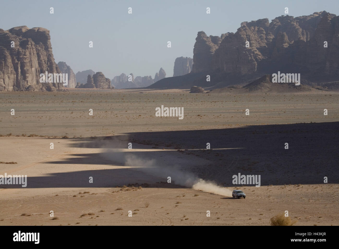 Saudi Arabia, province Tabuk, Hisma-mountain world, mountain desert, jeep, Stock Photo
