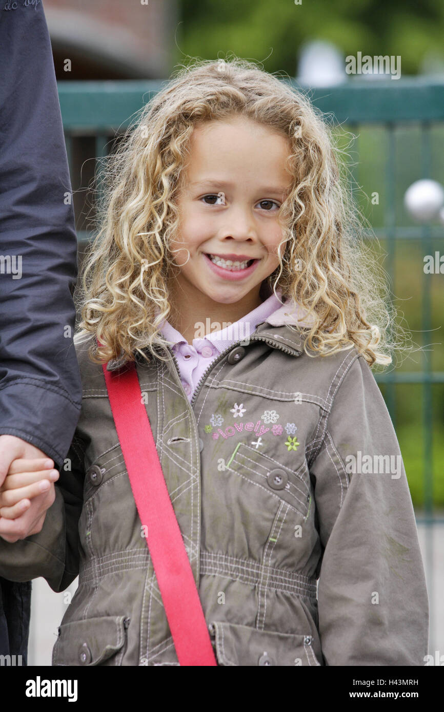Nut, subsidiary, hand in hand, happy, people, child, girl, kindergarten child, smile, walk, leisurewear, outside, blond, curls, childhood, lighthearted, Stock Photo