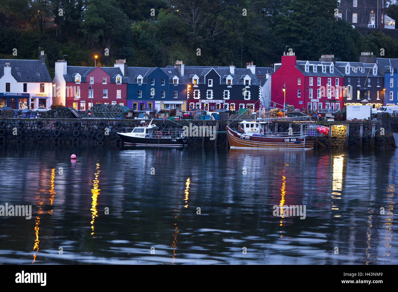 Great Britain, Scotland, Argyll and Bute, Isle of Mull, Eilean Muile, Tobermory, harbour, Stock Photo