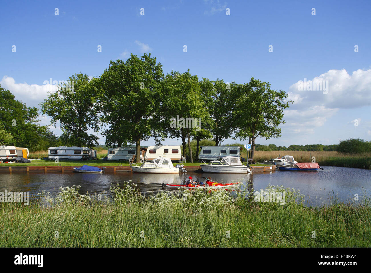 Worpswede, river Hamme with new Helgoland, boots, Wohnwägen, Stock Photo