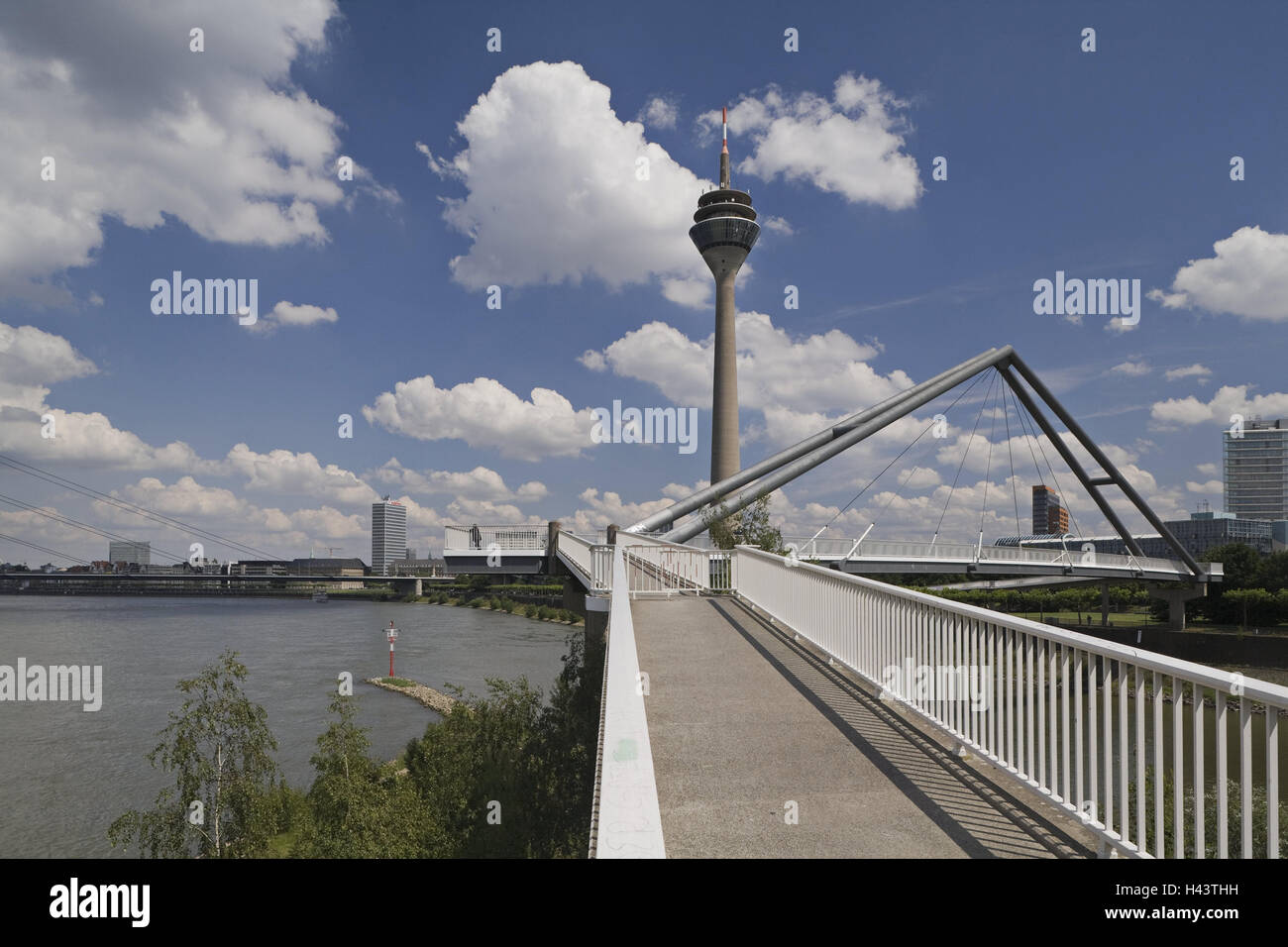 Germany, North Rhine-Westphalia, Dusseldorf, Rhine tower, inch court, multimedia information centre, bridge, town, media harbour, River, the Rhine, Rhine bridge, television tower, architecture, commercial harbour, inland harbour, place of interest, townsc Stock Photo