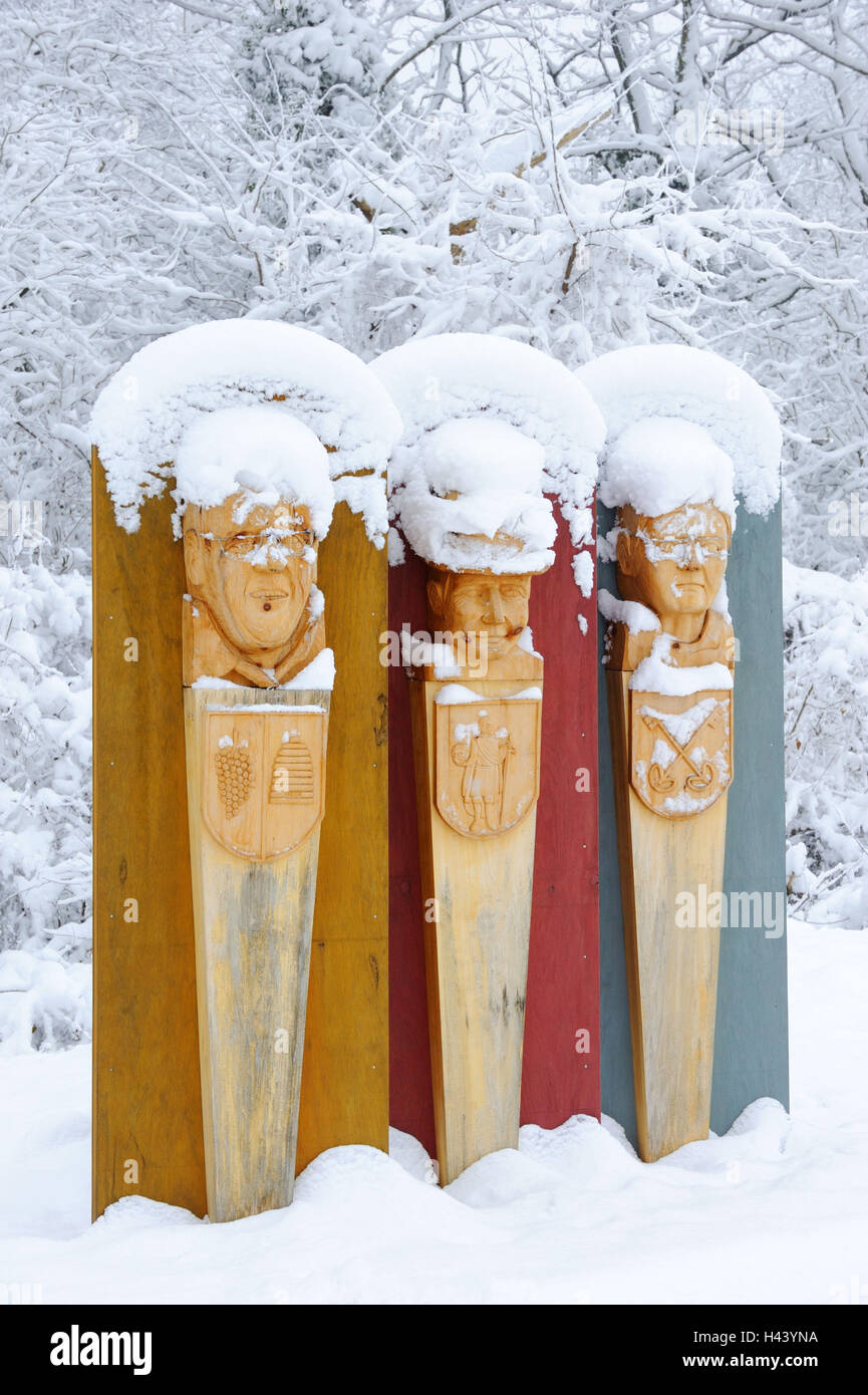 Snow, sculptures, 'partnership heads', Korber head, basket, Baden-Wurttemberg, Germany, Stock Photo