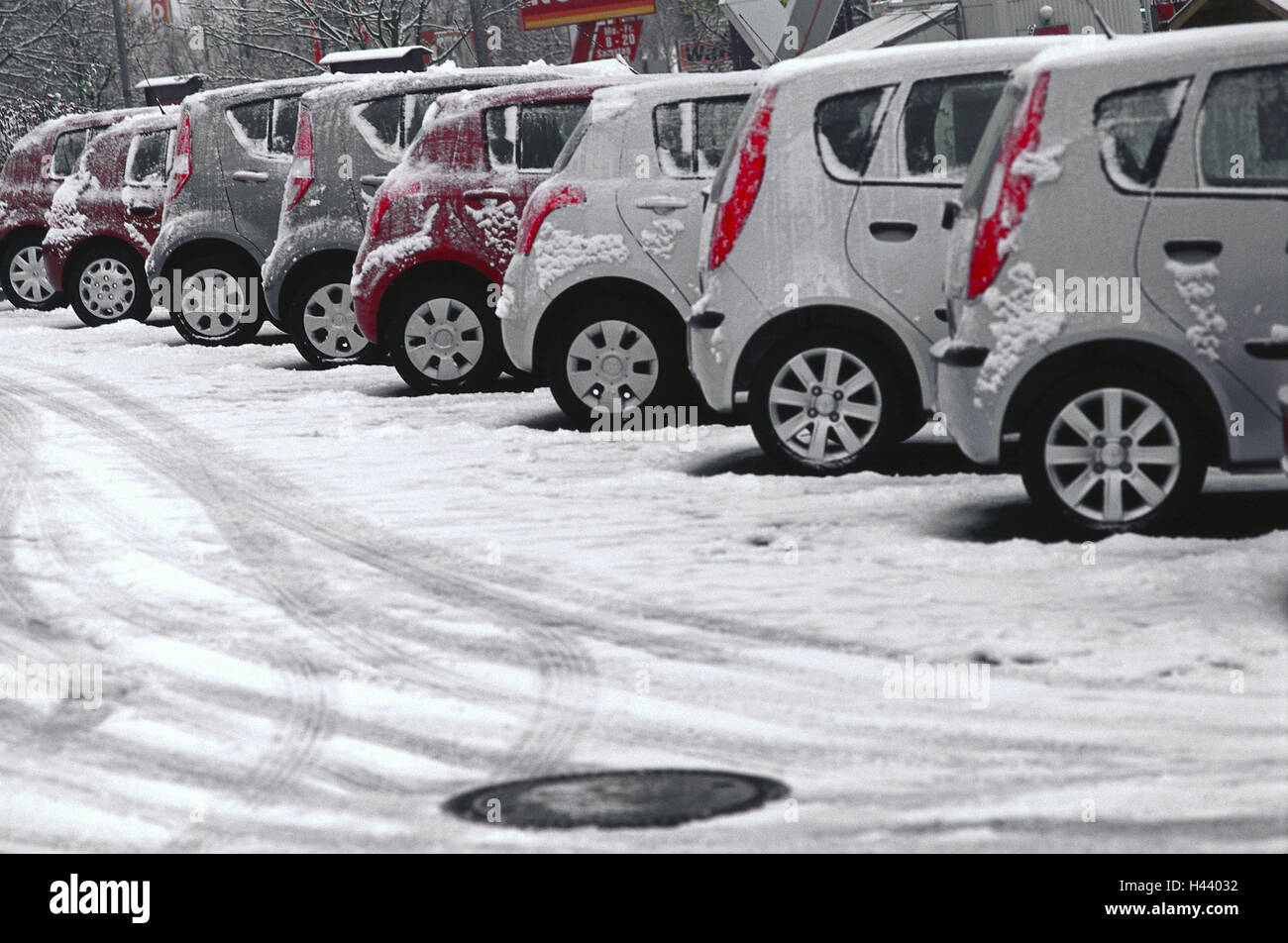 Parking lot, Pkw's, snow-covered, series, detail, car dealer, vehicle market, cars, economy, car dealer, vehicles, new vehicles, lined up, deserted, winter, outside, snow, conception, economic crisis, Stock Photo