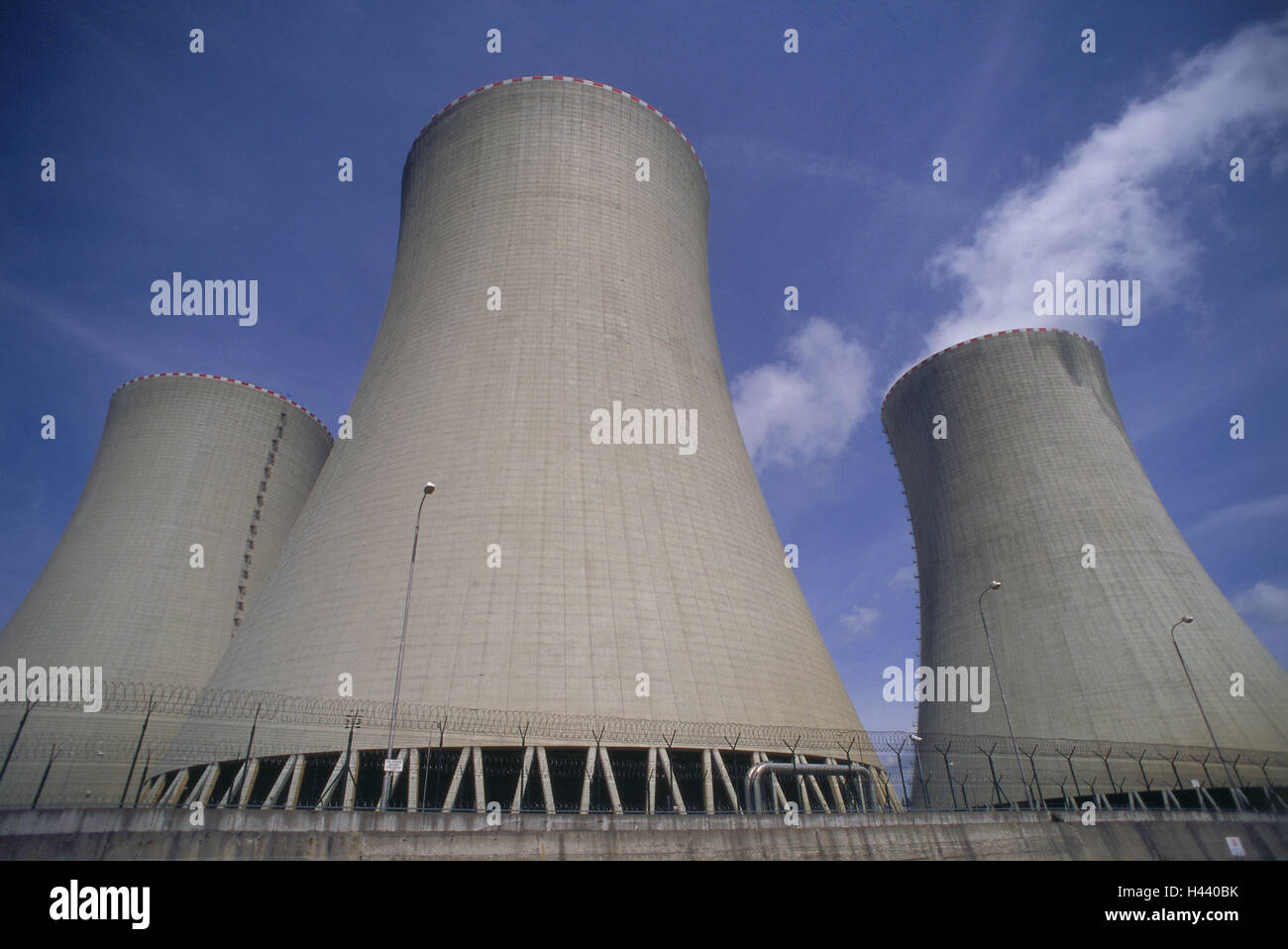 Czechia, Tyn nad Vltavou, nuclear power plant Temelin, cooling towers, atomic power station, nuclear energy, issue, energy, energy production, danger, KKW, power station, risk, towers, environmental pollution, current, current production, icon, steam, vapour, economy, industry, Stock Photo