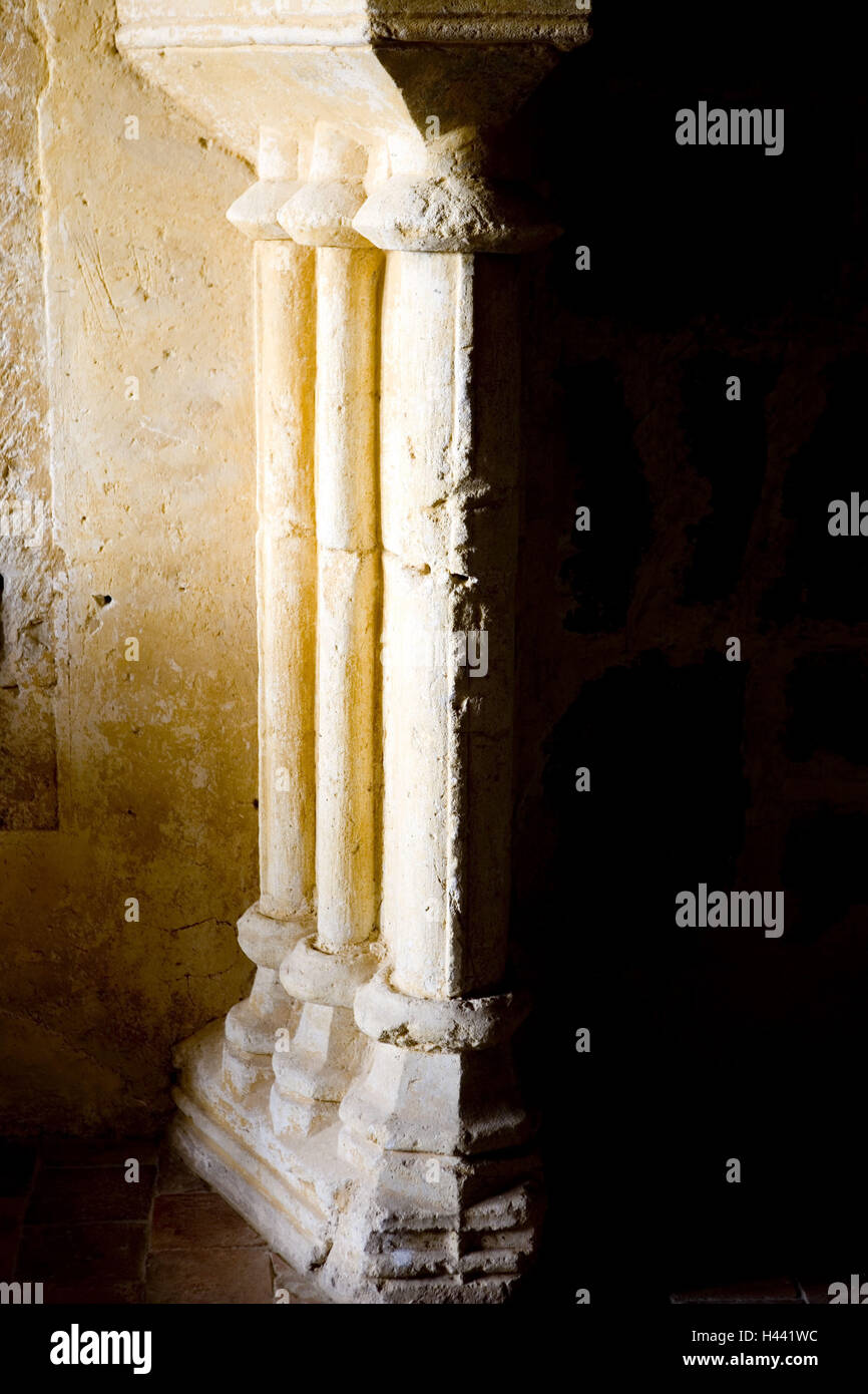 France, Bourgogne, Dijon, St.-Seine-sur-Vingeanne, castle, 15th century, chimney socket, detail, Stock Photo