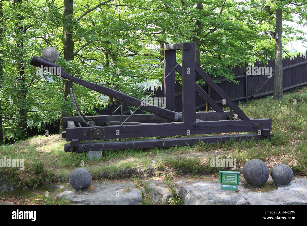 Germany, Saxon Switzerland, Elbsandsteingebirge, mountain fortress Neurathen, big catapults, Stock Photo