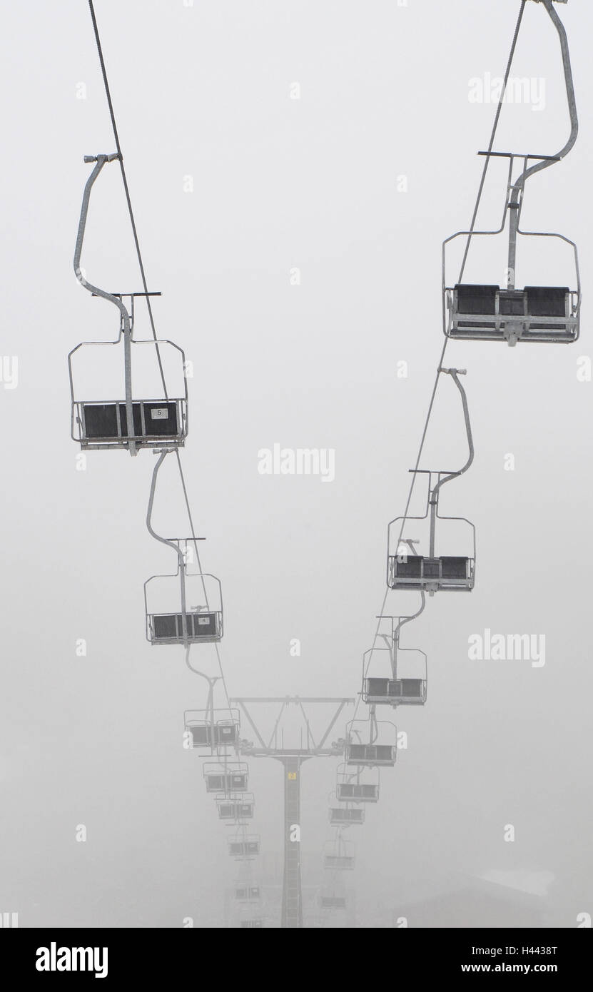 Austria, Weißsee Glacier, chairlift, fog, Stock Photo