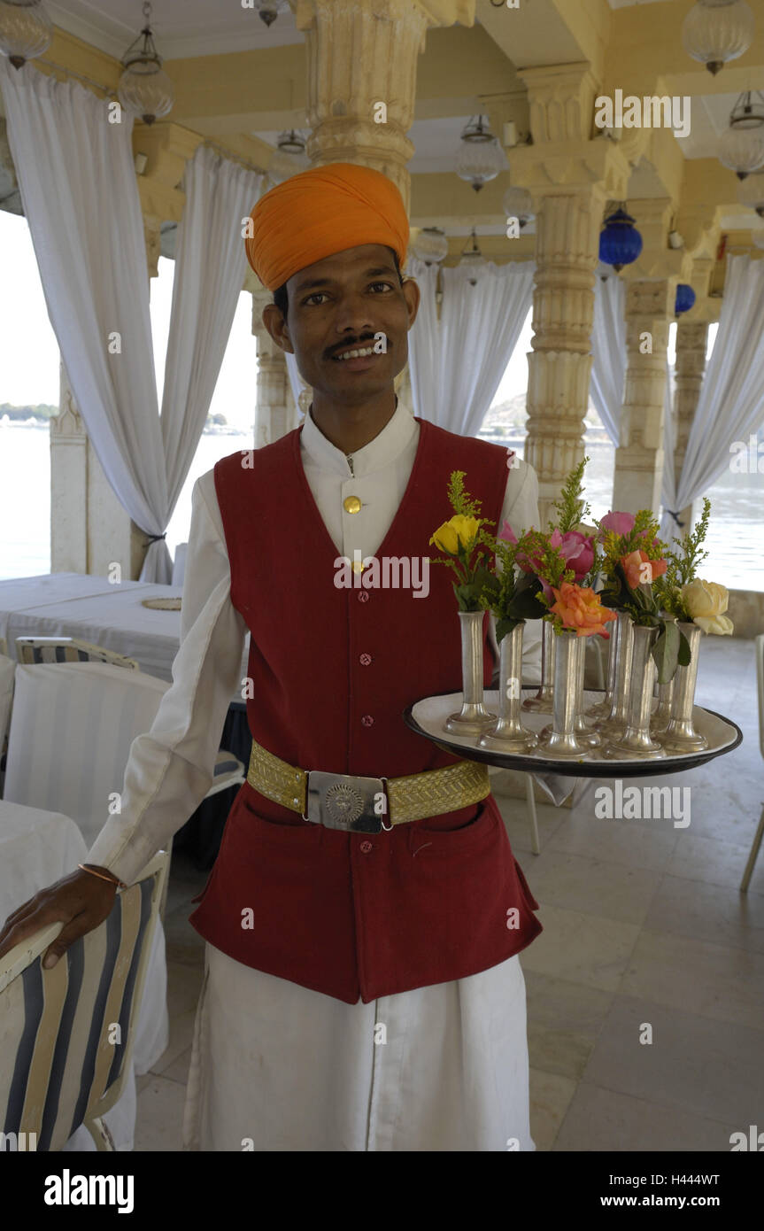 India restaurant waiter hires stock photography and images Alamy