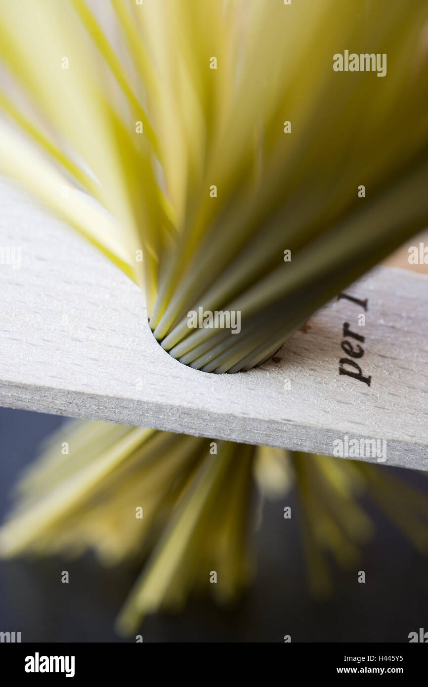 Pasta, raw, spaghetti meter Stock Photo Alamy
