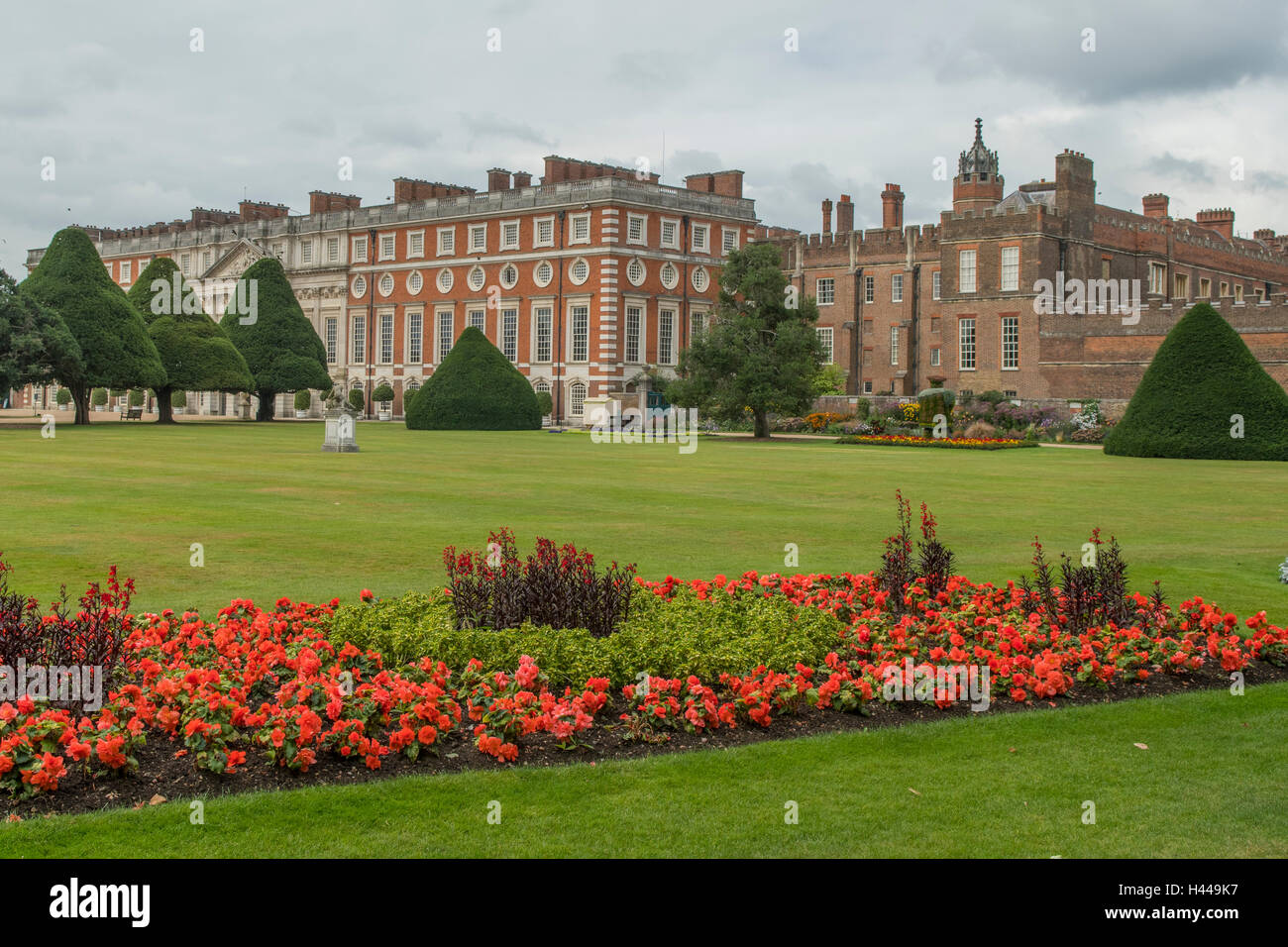 Gardens, Hampton Court Palace, Richmond, London, England Stock Photo