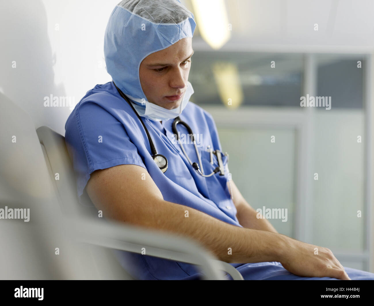 Doctor, houseman, thoughtfully, exhausts, hospital, clinic, operation, Stock Photo