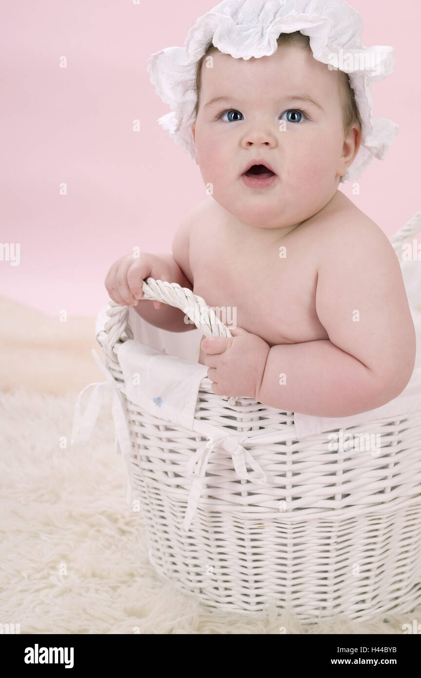 Featured image of post Baby Pink Laundry Basket : Browse our unique range of kid&#039;s laundry bags &amp; baskets.