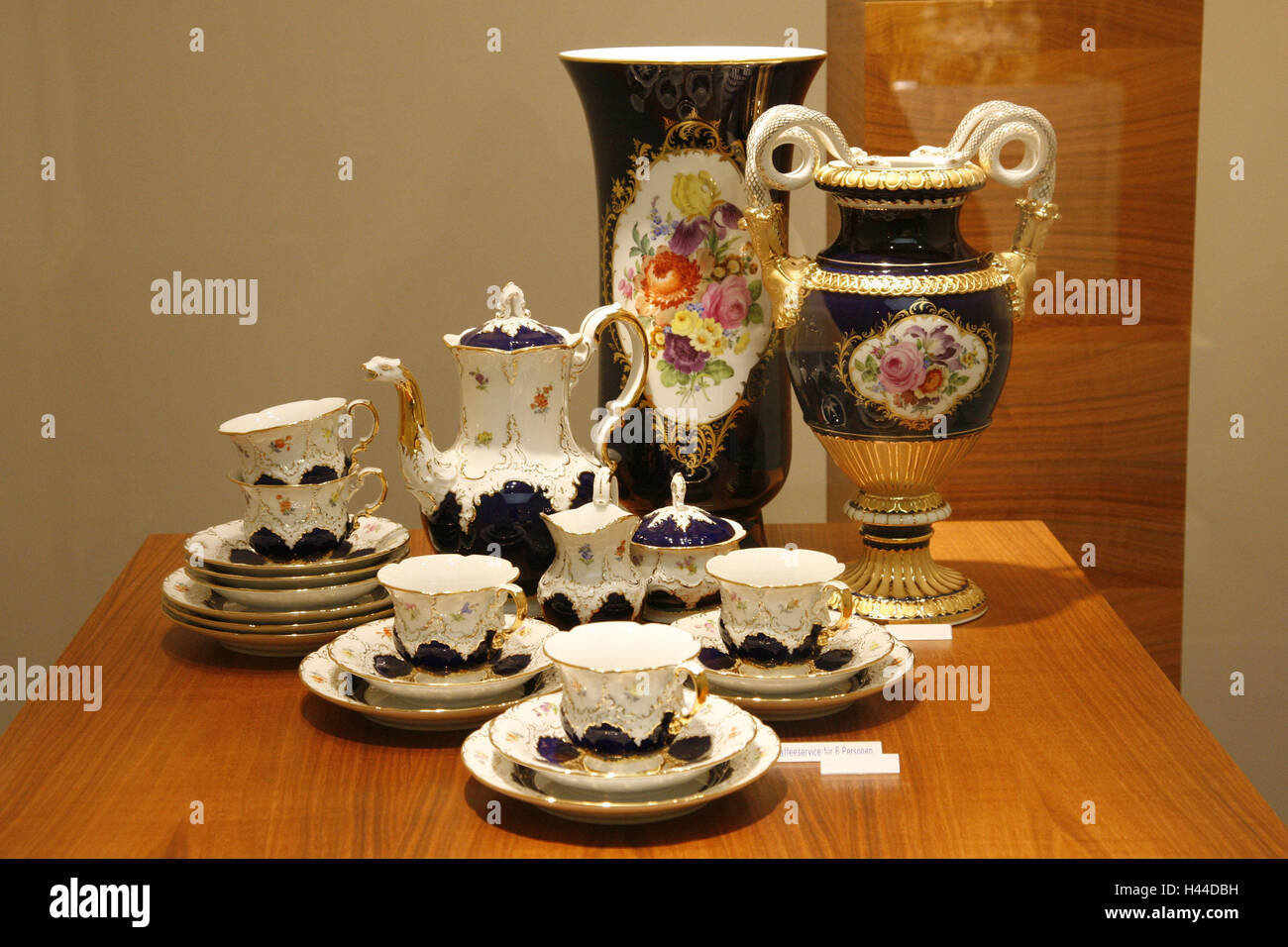 Germany, Saxony, Meissen, porcelain manufacture, showroom, coffee service, manufacture, exhibits, exhibit, coffee, service, porcelain, tourism, dishes, coffee things, cups, coffeepot, vases, flower motifs, design, Stock Photo