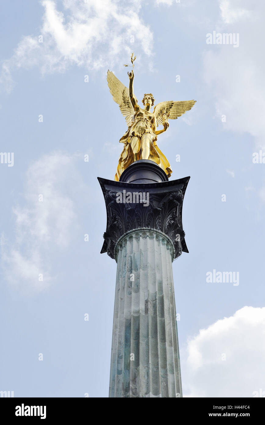 Peace angel, statue, pillar, heaven, Germany, Bavaria, Upper Bavaria, Munich  Stock Photo - Alamy