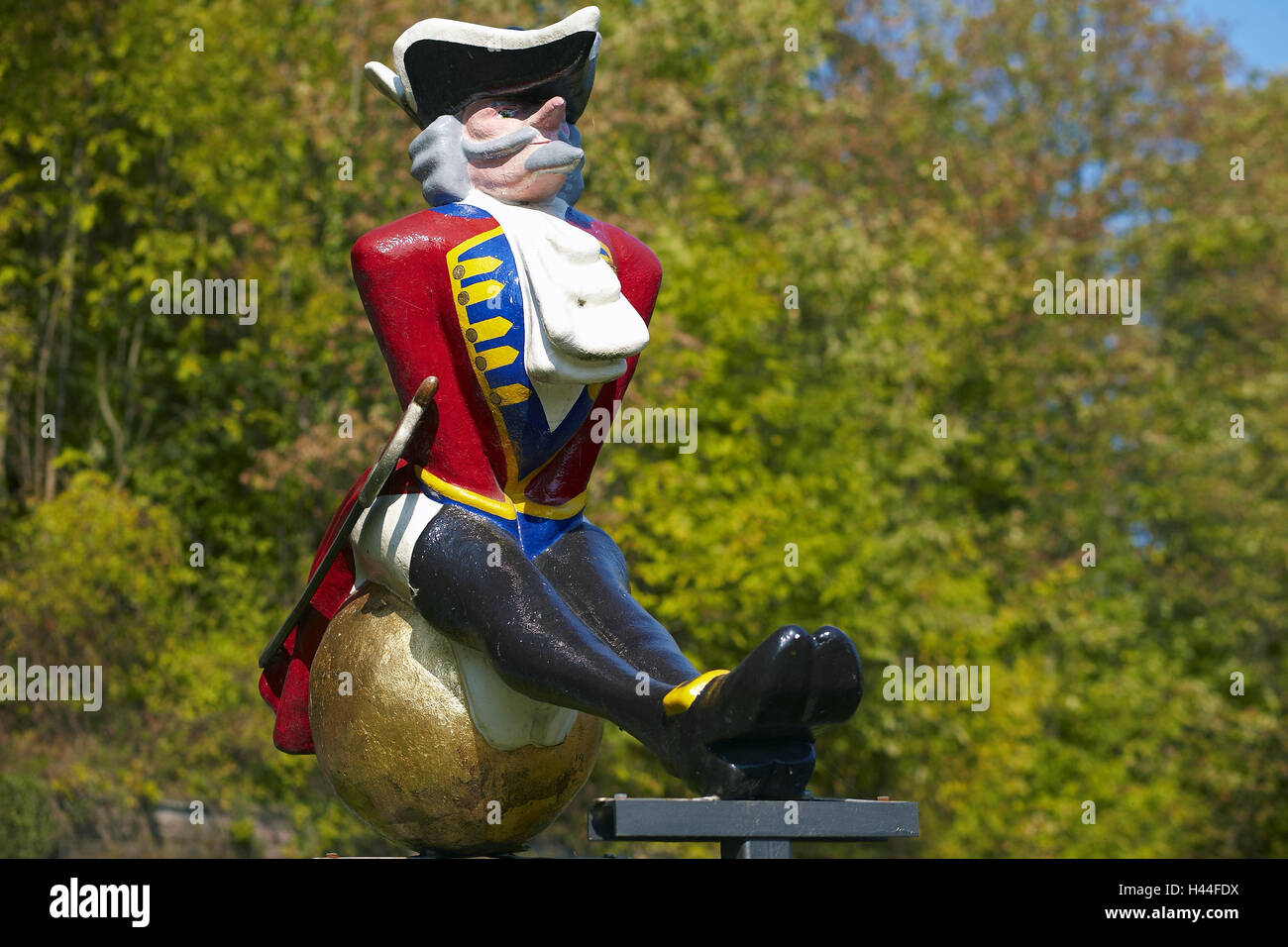 Germany, Weser mountainous country, Bodenwerder, sculpture 'baron of Münchhausen', Stock Photo