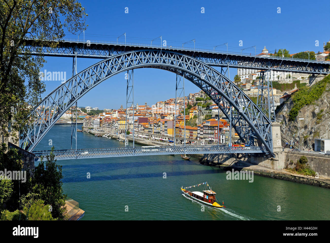 Portugal, postage, Old Town, Ponte de Don Luiz I, Rio Douro, excursion boat, Stock Photo