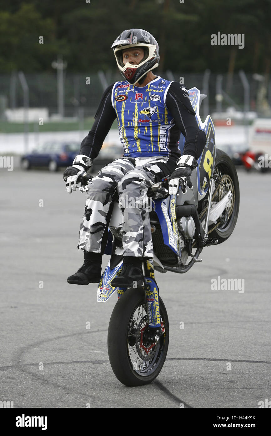 Motorcycle stunt hires stock photography and images Alamy