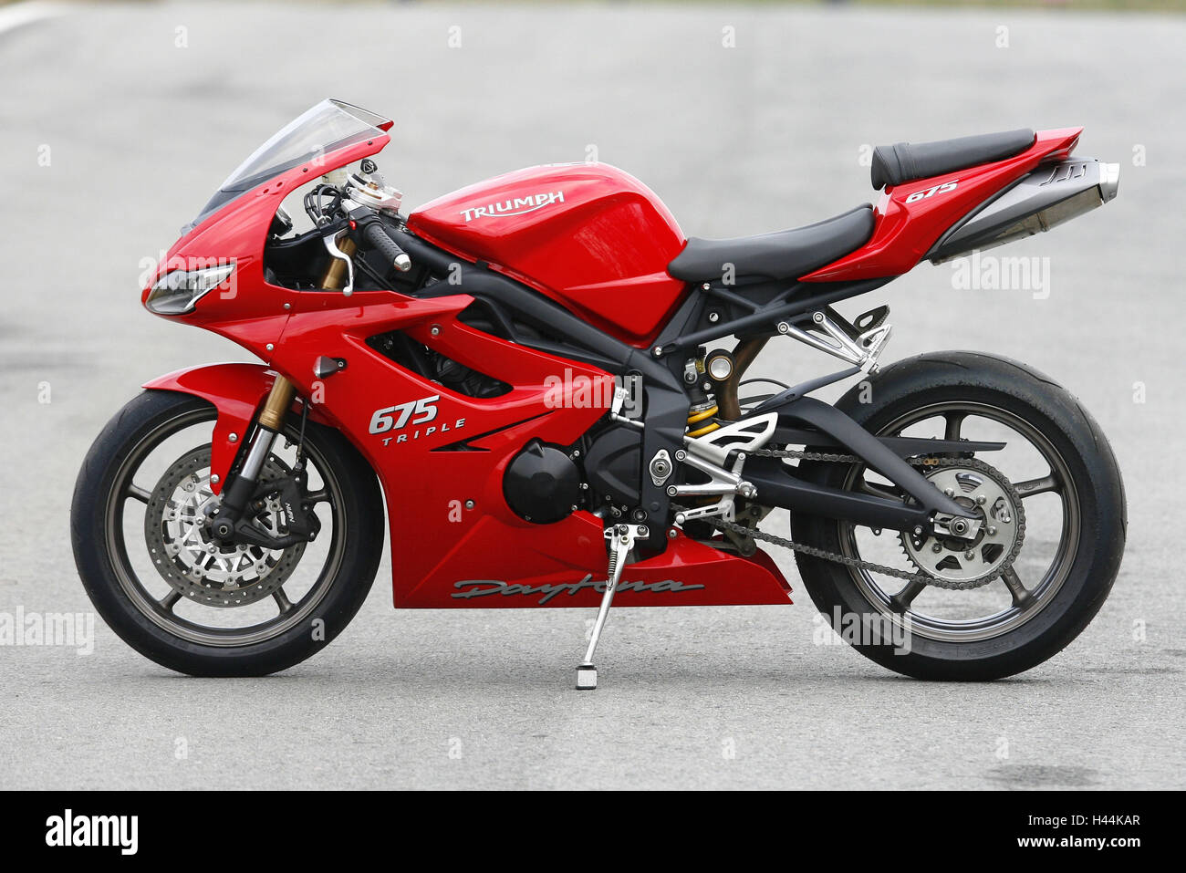 Triumph daytona 675 hi-res stock photography and images - Alamy