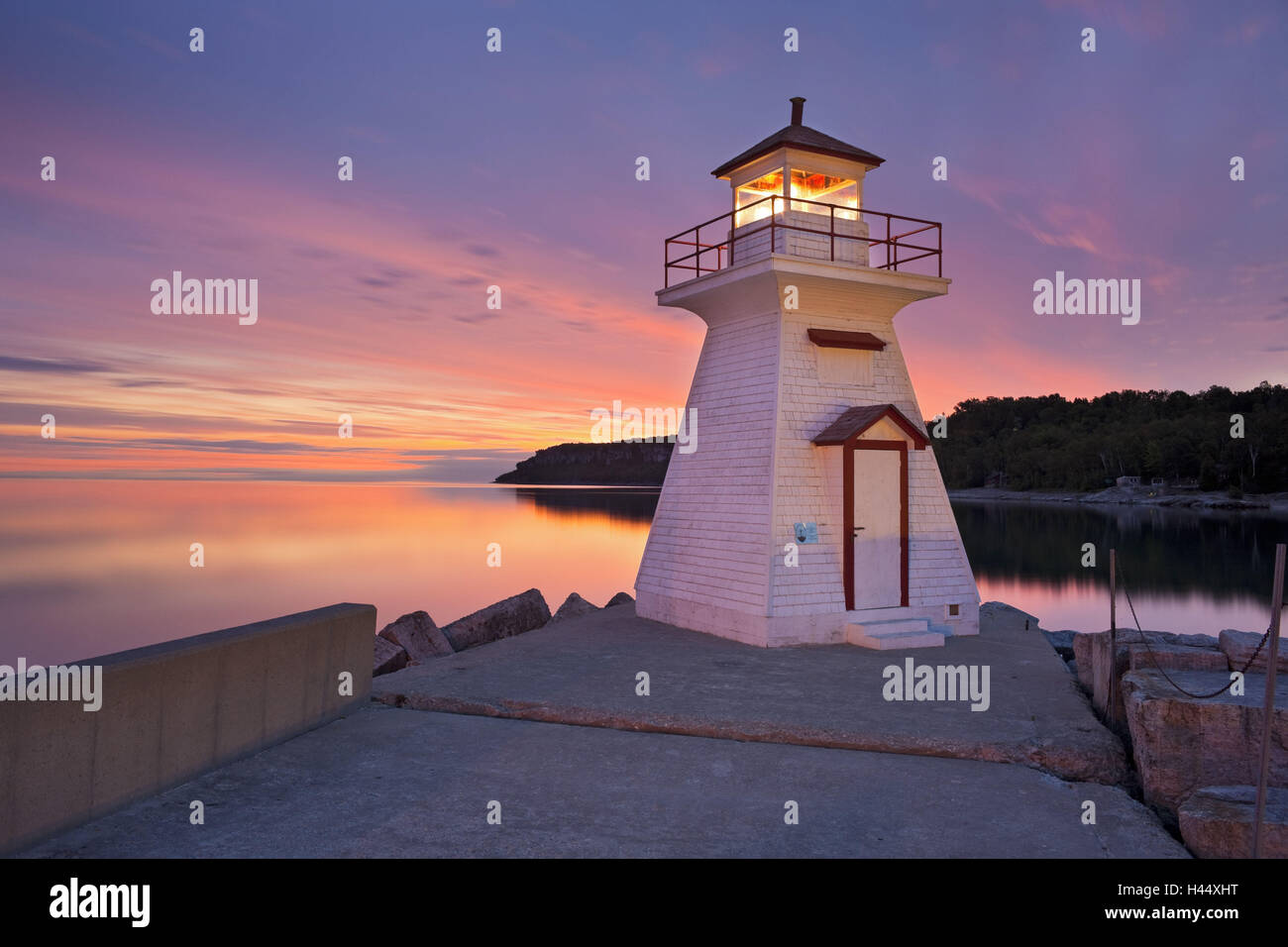 Canada, Ontario, Bruce Peninsula, Lion's Head, lighthouse, evening mood