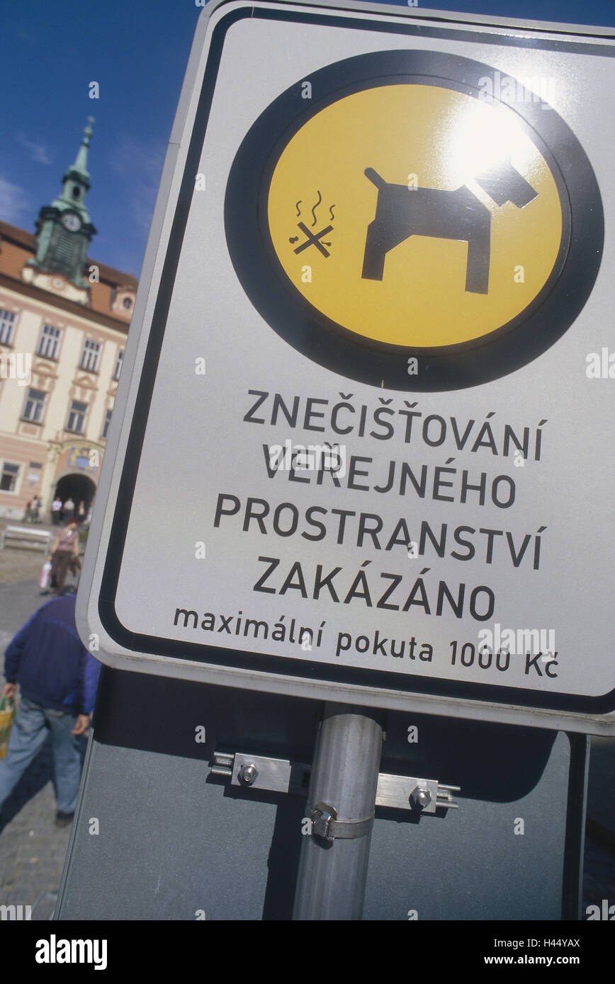 Czechia, Jindrichuv Hradec, space, sign, ban, dog excrement, new house, town, city centre, fouling, no parking sign, sign, sign, icon, dog, excrement, dog small heap, forbade, unwanted, prohibited, icon, conception, consideration, Rücksichtsnahme, avoidance, omitted, impurity, outside, Stock Photo