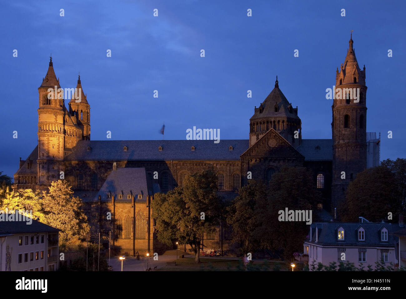 Europe, Germany, Rhineland-Palatinate, Worms, cathedral piece Peter, evening, illuminateds, Stock Photo