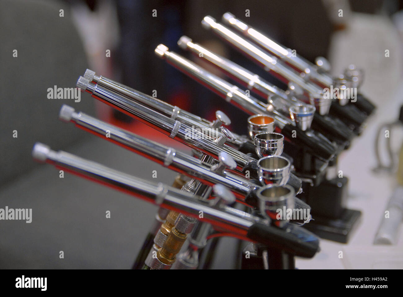 Update 53+ airbrush tattoo gun latest in.cdgdbentre