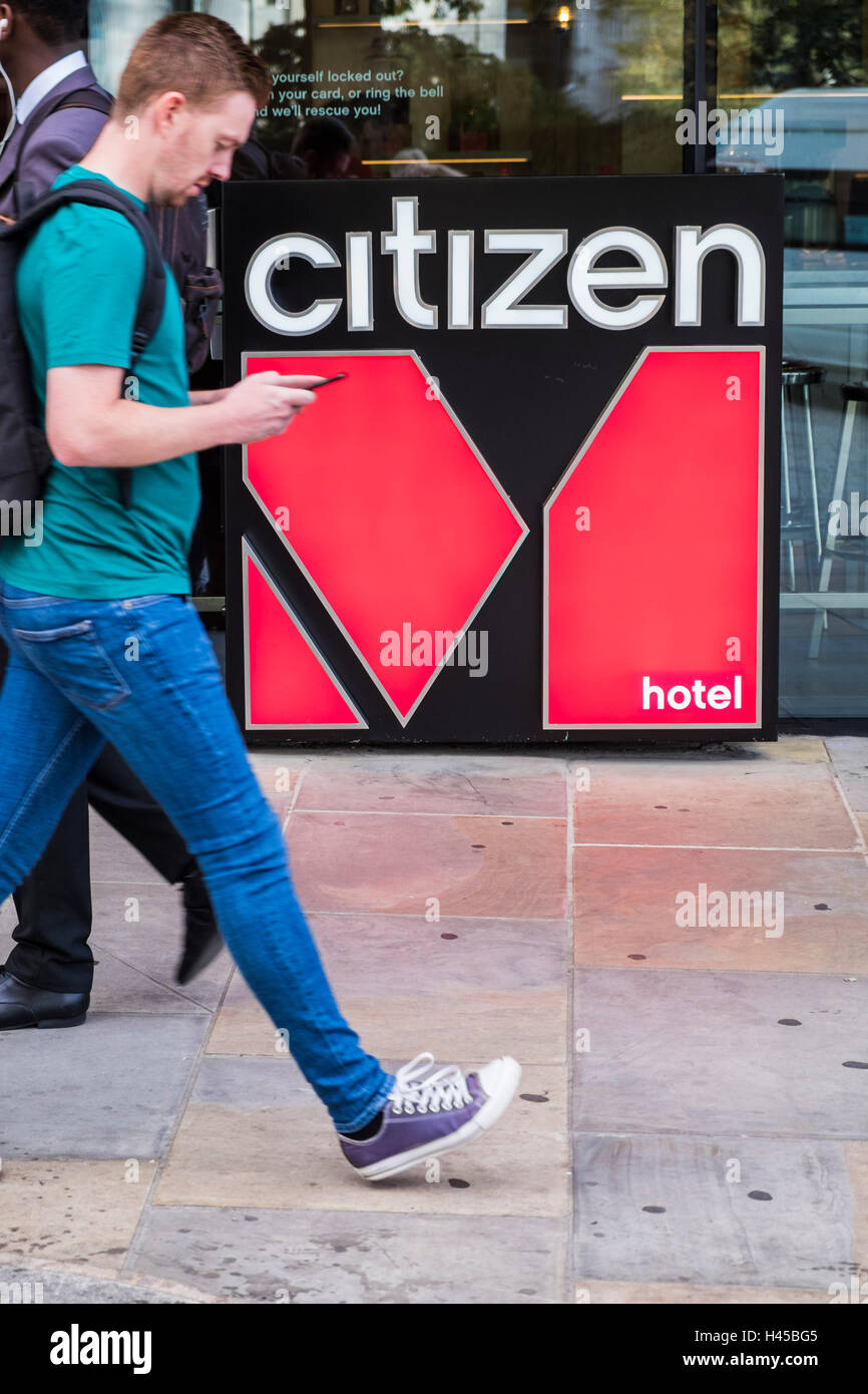 Citizen M hotel logo, London, England, U.K. Stock Photo