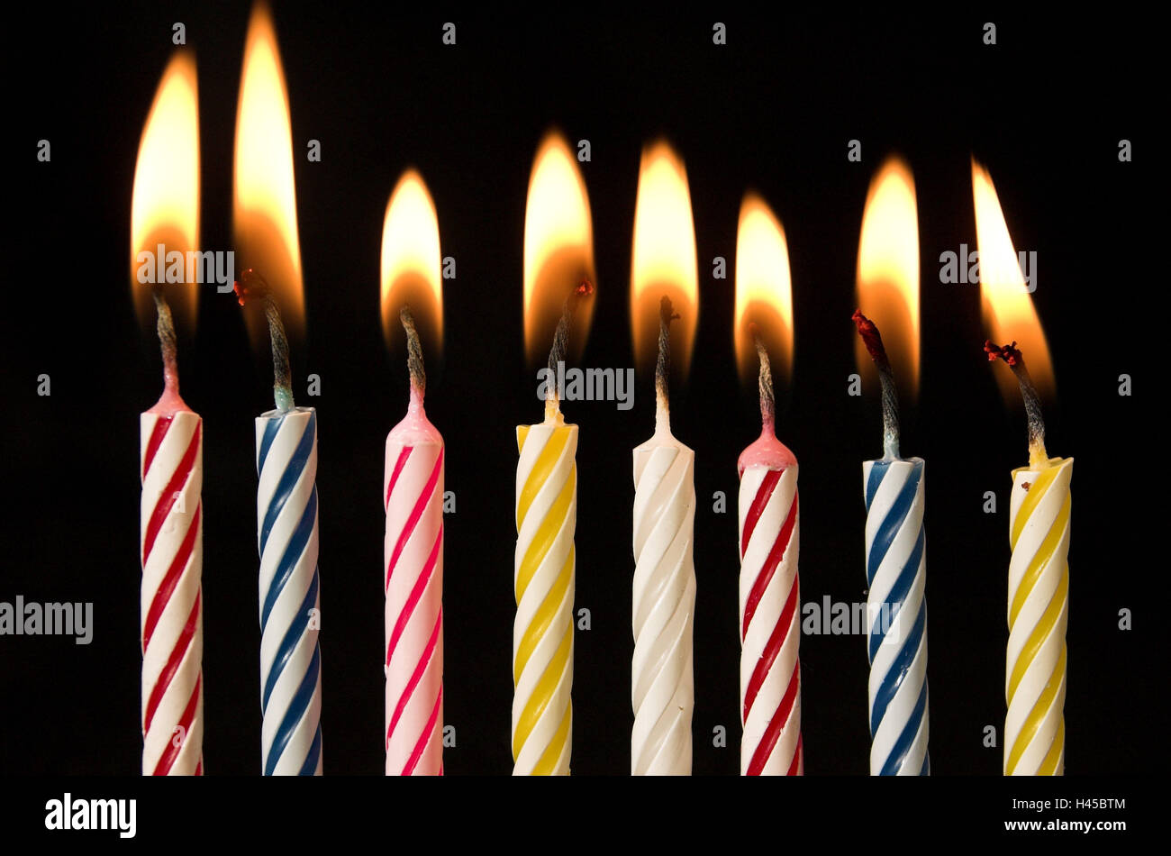 Birthday candles hires stock photography and images Alamy