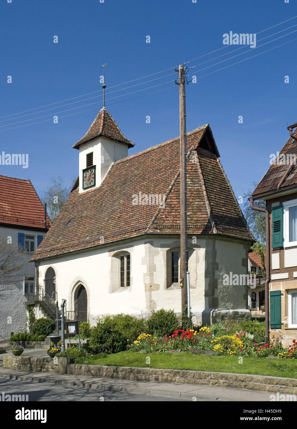 Germany, Baden-Wurttemberg, Aichwald (village), Krummhardt, church ...