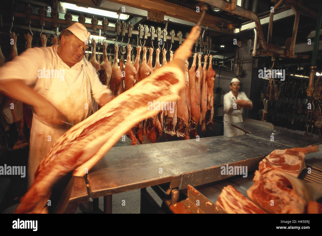 Butcher shop, butcher, fresh meat, meat processing, Studena, halves
