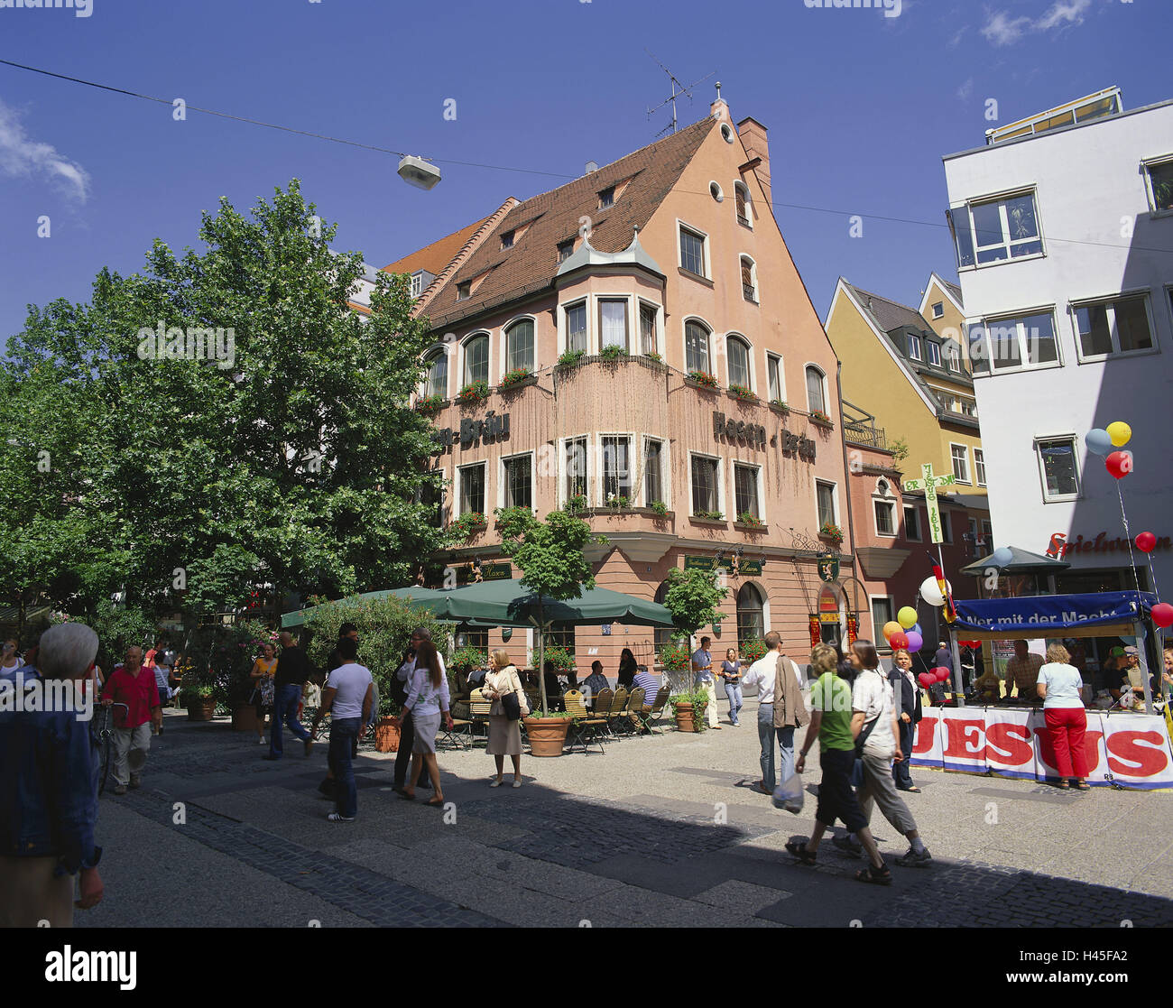 Germany, Bavaria, Augsburg, pedestrian area, Hasen-Bräu house, passer-by, Swabian, brewery, pedestrian, tourist, person, outside, heaven, houses, street cafe, tree, city centre, saunter, stroll, building, architecture, Stock Photo