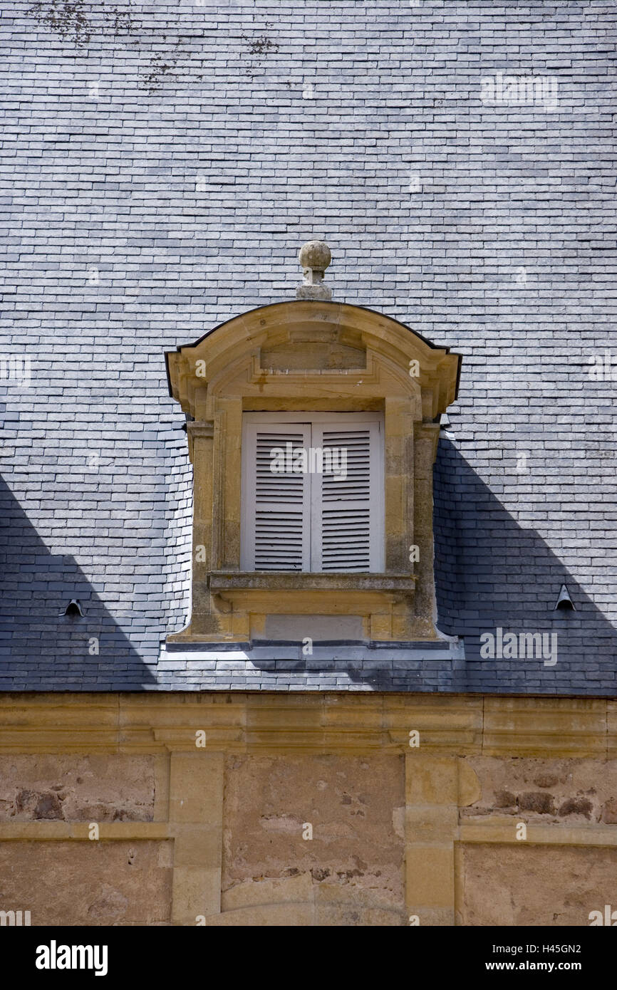 France, Bourgogne, Saone-et-Loire, Charolles, La Clayette, Corbigny, Chateau de Dree, detail, dormer Stock Photo