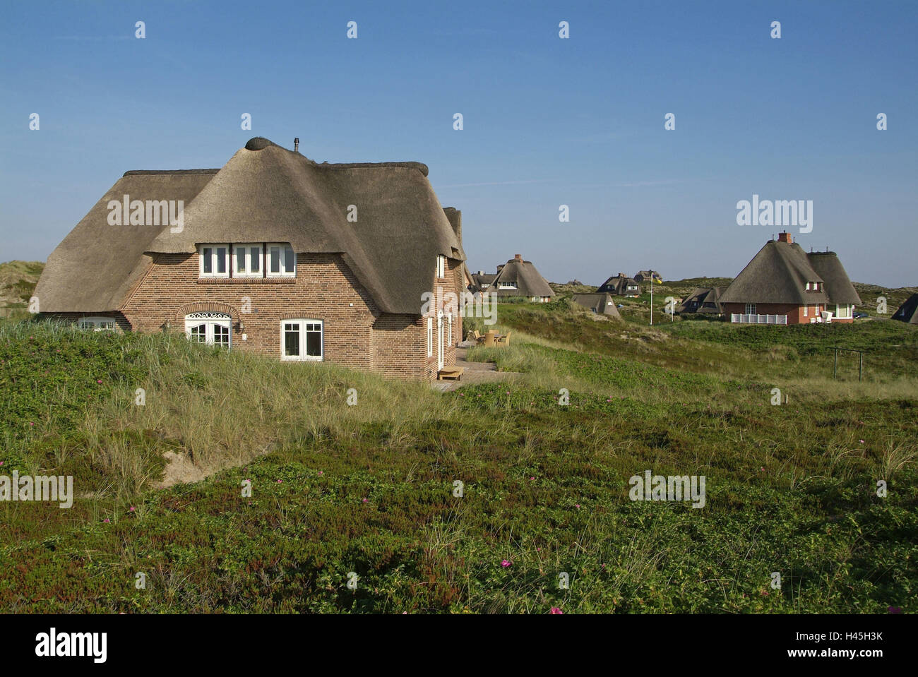 Germany, Schleswig-Holstein, island Sylt, List, thatched-roof houses, Stock Photo