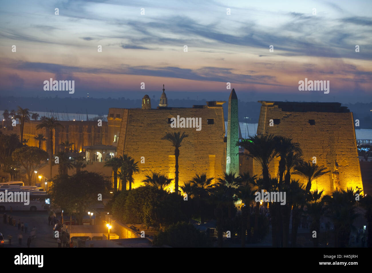 Egypt luxor luxor temple hi-res stock photography and images - Alamy