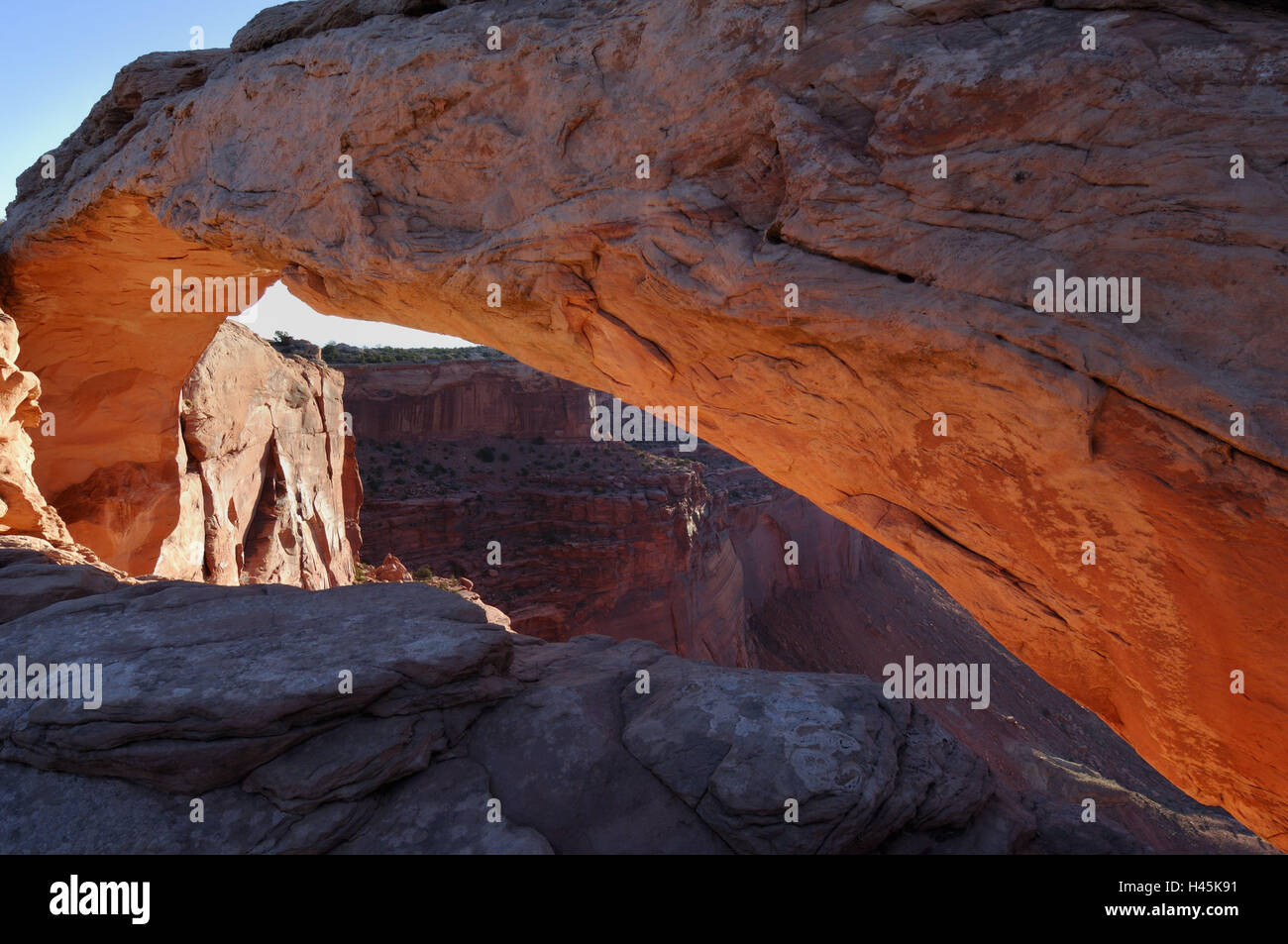 Impressive stone arch hi-res stock photography and images - Alamy