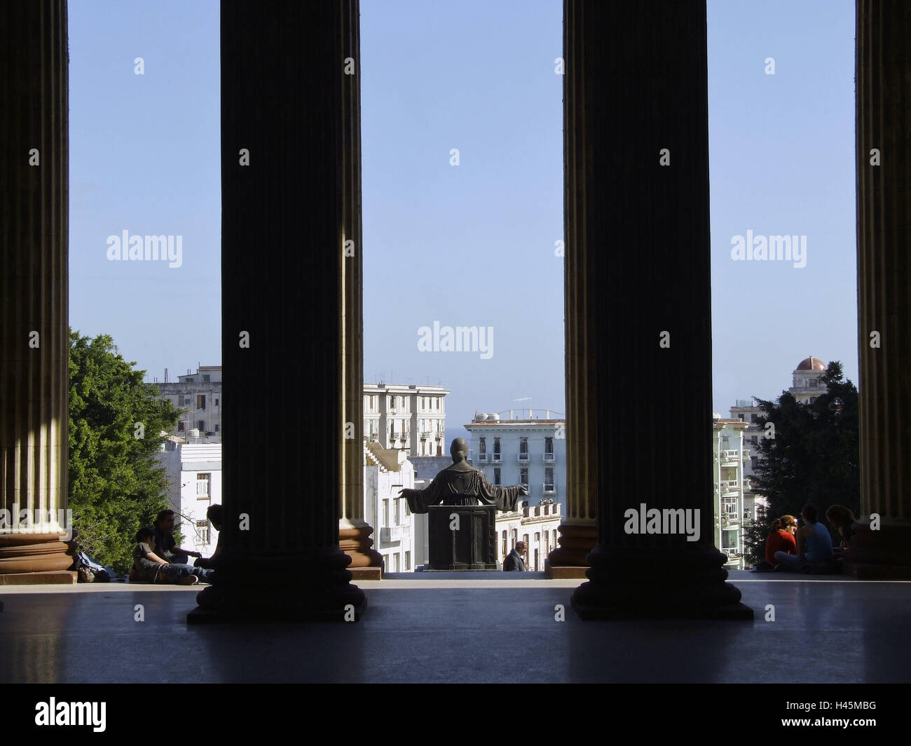 View portico, university, Havana, Cuba, building, structure