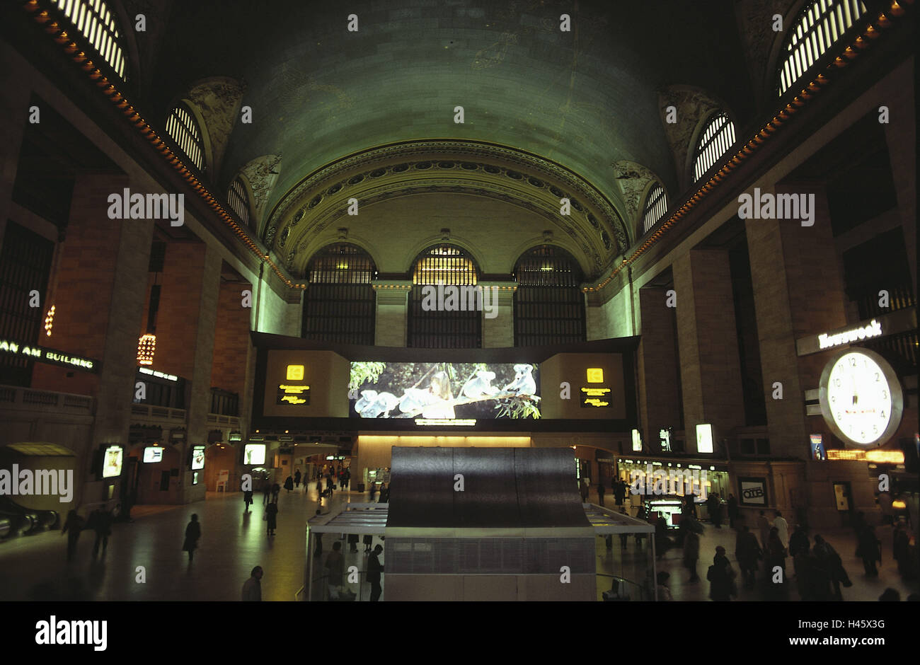 The USA, New York city, Grand Central terminal, Halle, America, station hall, railway station, Manhattan, floor railway station, architectural style, art nouveau, vault, person, travellers, inside, architecture, Stock Photo