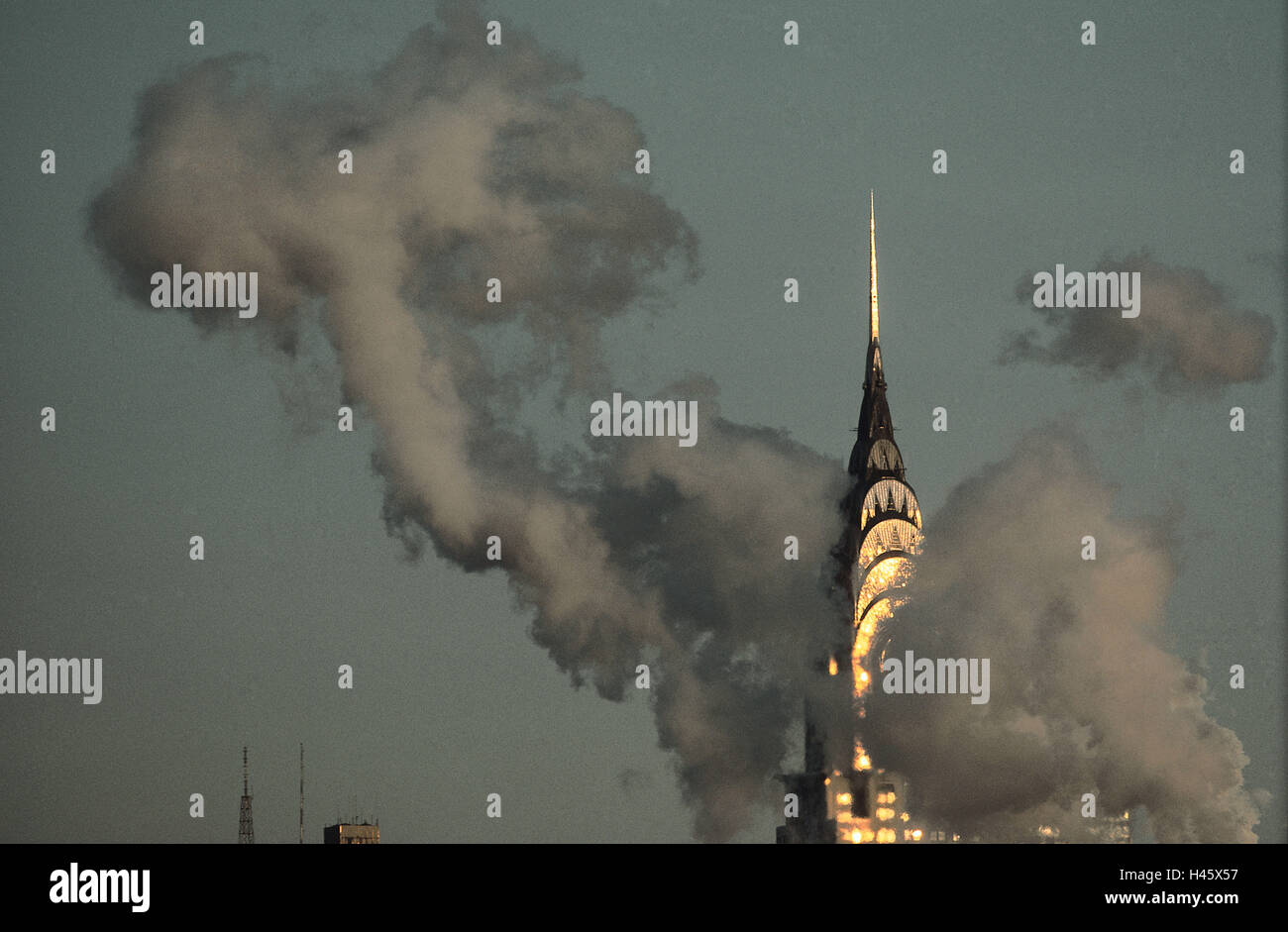 The USA, New York city, Chrysler Building, point, clouds, detail, architecture, building, high rise, skyscraper, architectural style, landmark, Manhattan, heaven, Stock Photo