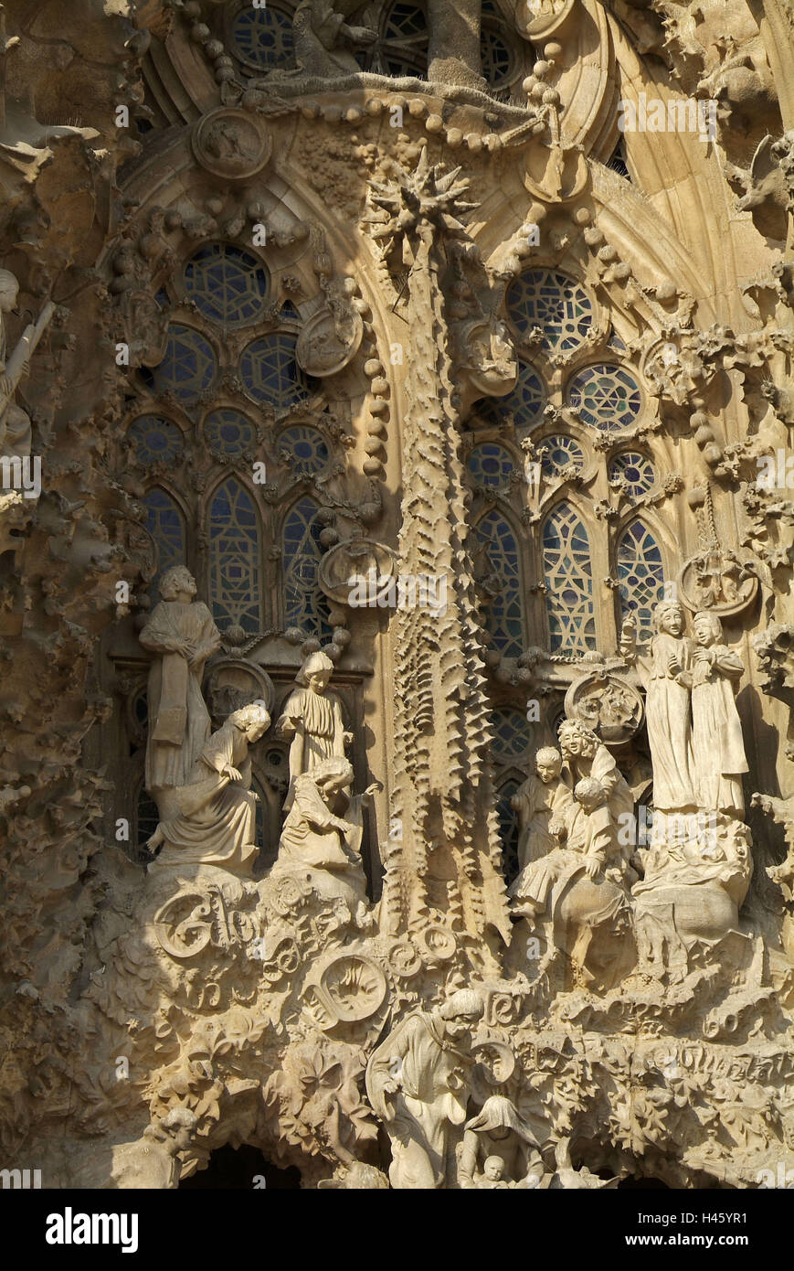 Sagrada familia christmas facade hi-res stock photography and images ...